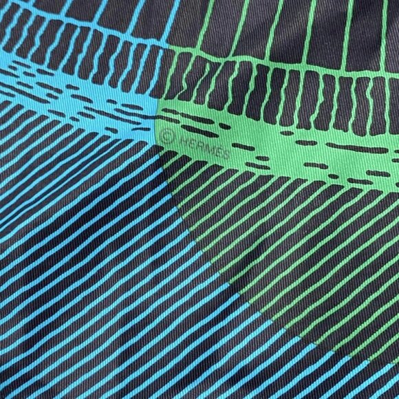 Auth HERMES Carre 70 - Black Light Blue Multi Scarf - Picture 6 of 6